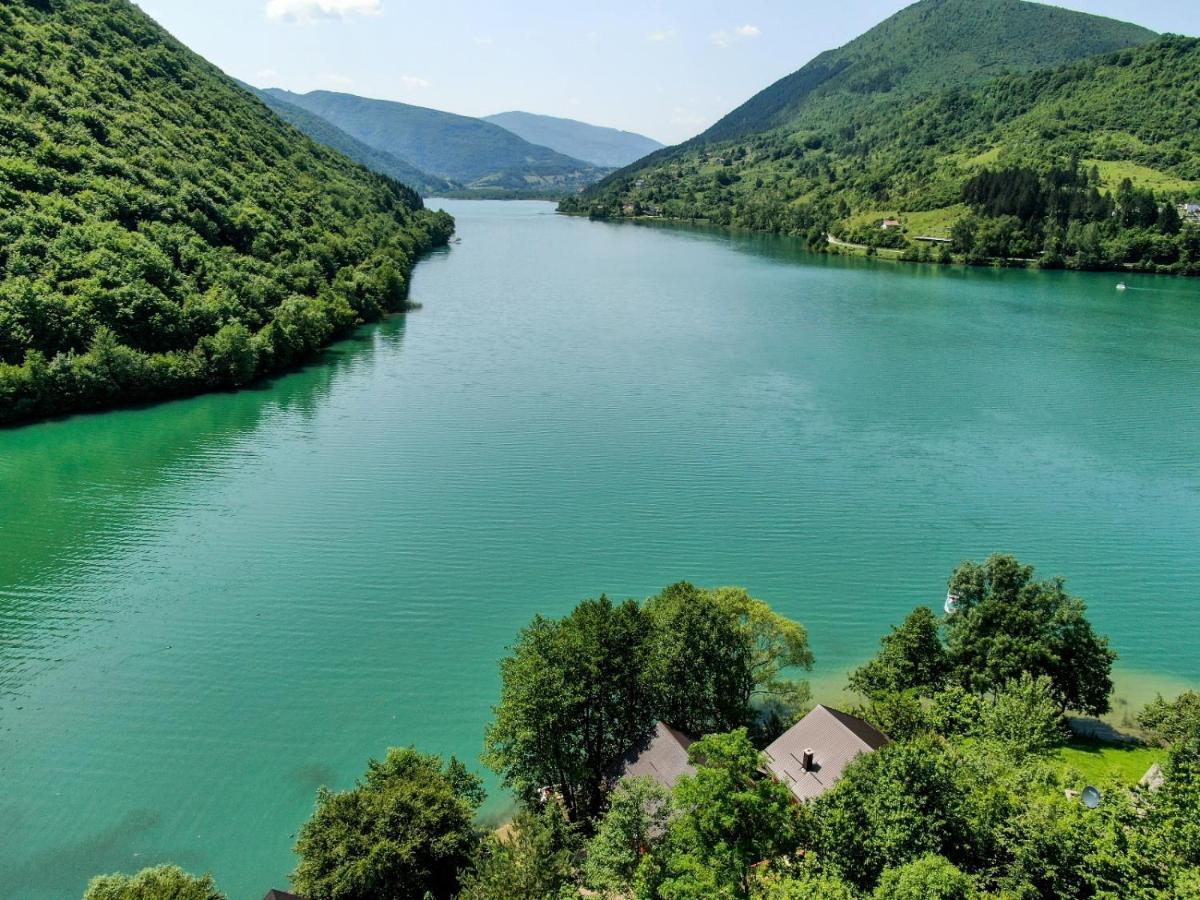 Forest Dream Lake House Jajce Exterior foto